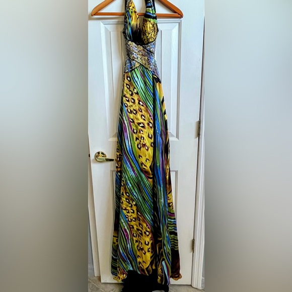 Cache’ silk beaded dress - Picture 2 of 11